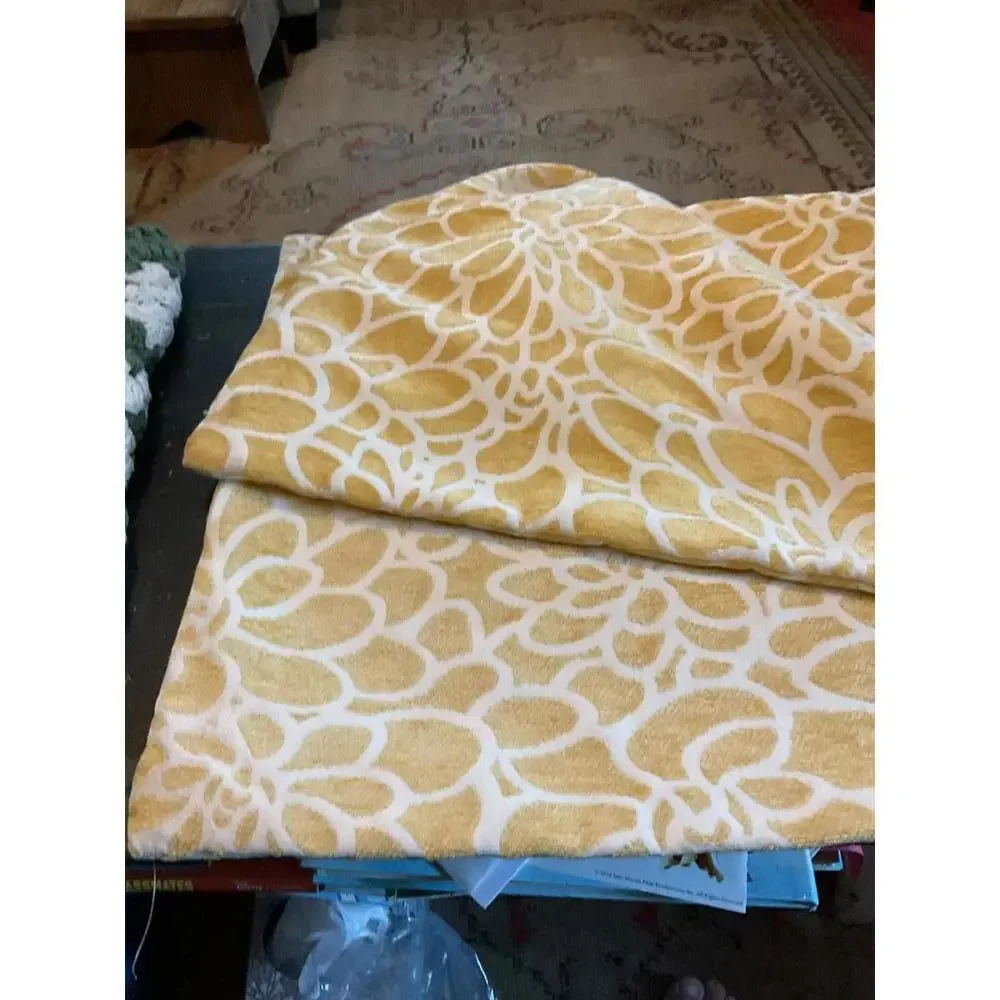 Chic Floral Pillow Sham in Sunny Yellow 18” X 18”
